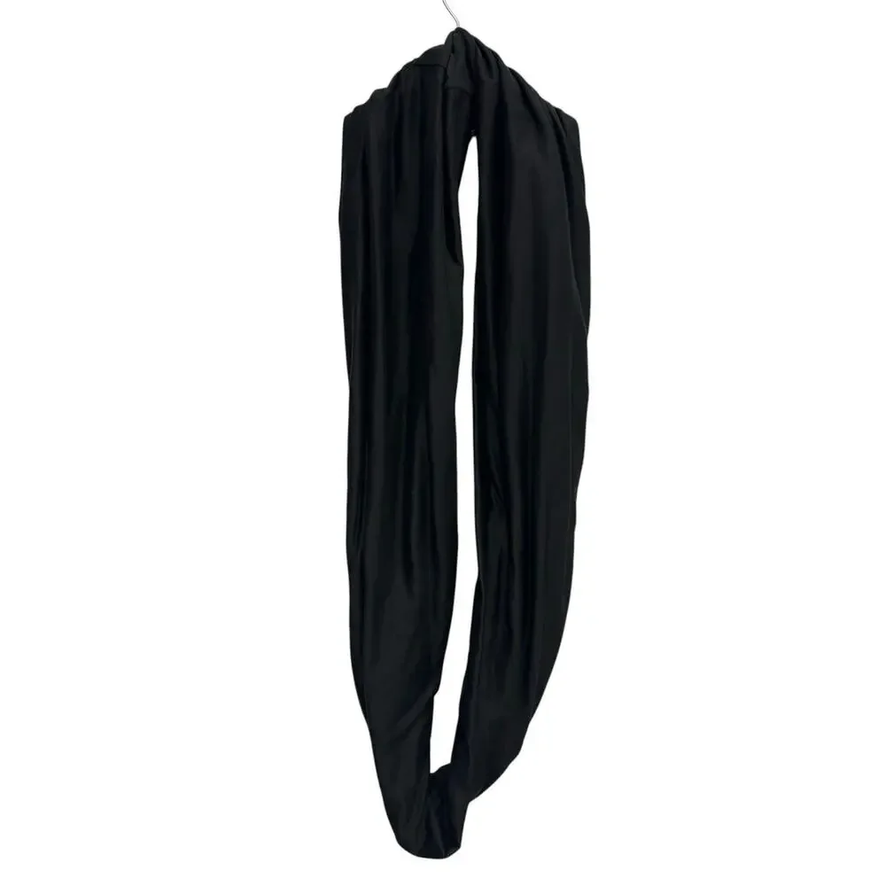 Beyond Yoga Infinity Scarf Black Athleisure Hidden Zip Pocket Travel Stretch‎